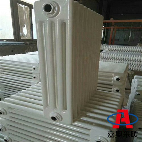 qfgz412双水道钢四柱散热器 耐腐蚀与高效散热的完美结合，成就市场销量神话